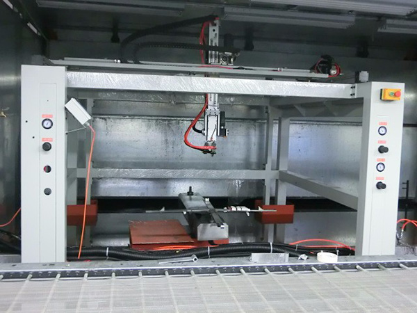 沈陽設(shè)備翻新廠家分享機床機械設(shè)備噴漆翻新過程應該注意的事項？